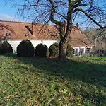 Le Clos Verdonnais Holiday home *